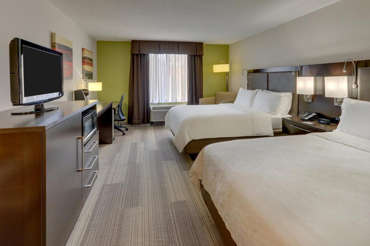 Holiday Inn Express Hotel & Suites Dayton-Centerville By Ihg Екстер'єр фото