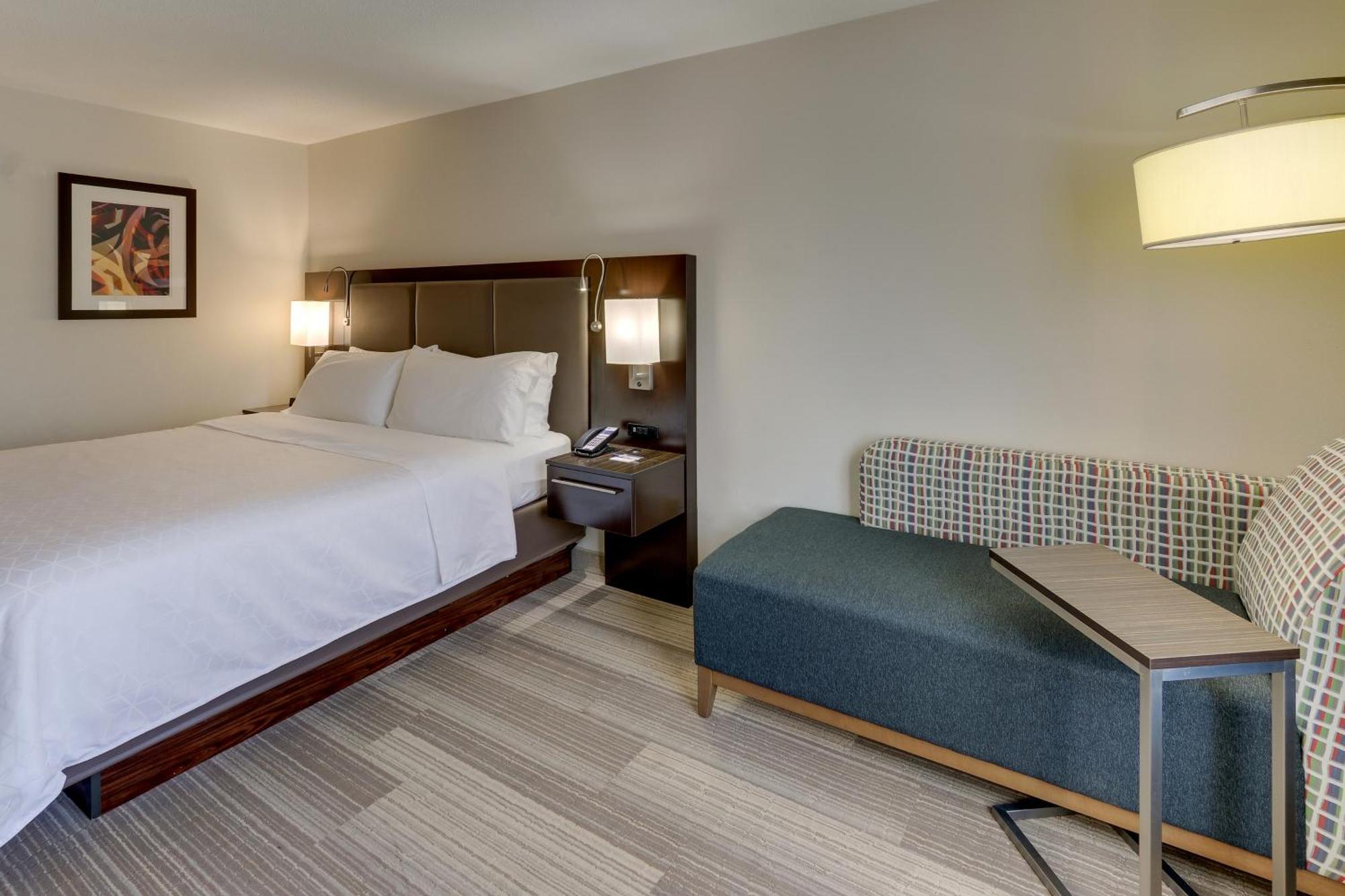 Holiday Inn Express Hotel & Suites Dayton-Centerville By Ihg Екстер'єр фото