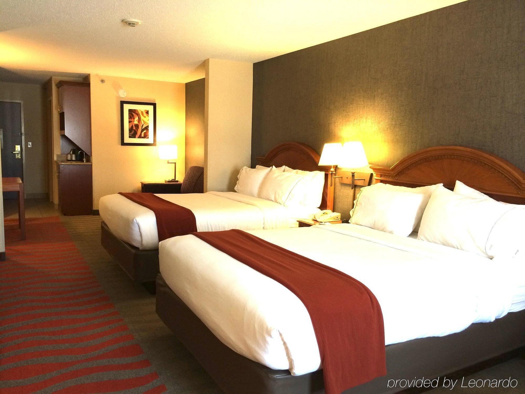 Holiday Inn Express Hotel & Suites Dayton-Centerville By Ihg Екстер'єр фото